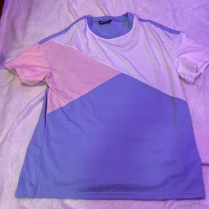 never worn! white,pink and blue tee
